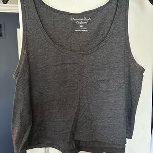 AE gray crop top with pocket